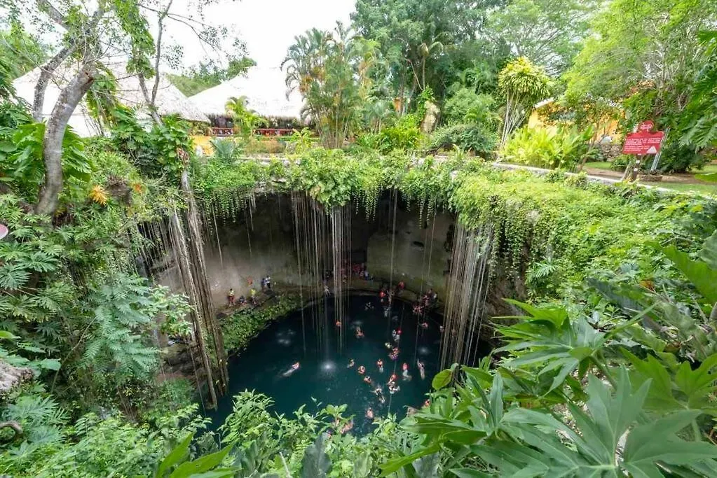 Luxury Villa, Beach Club - Jungle View - Sahara Jade Tulum Mexico